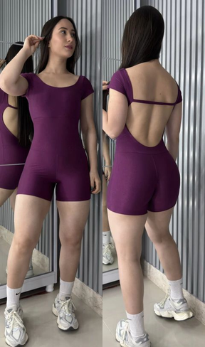 Macaquinho Ely poliamida aveludado com decote nas costas